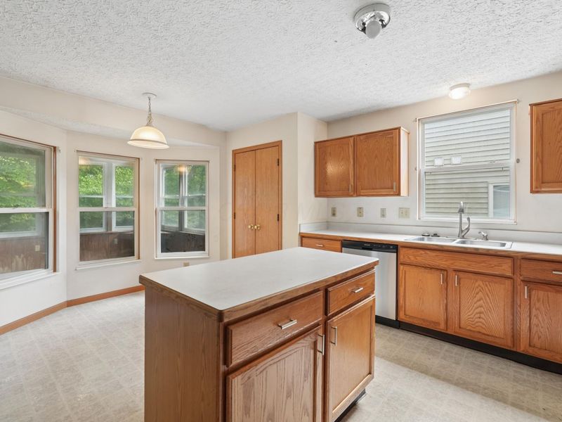 4942 Petticoat Court, Columbus, OH 43231 Photo 11