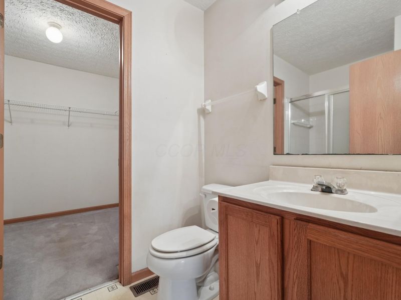 4942 Petticoat Court, Columbus, OH 43231 Photo 20