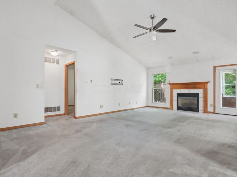 4942 Petticoat Court, Columbus, OH 43231 Photo 5