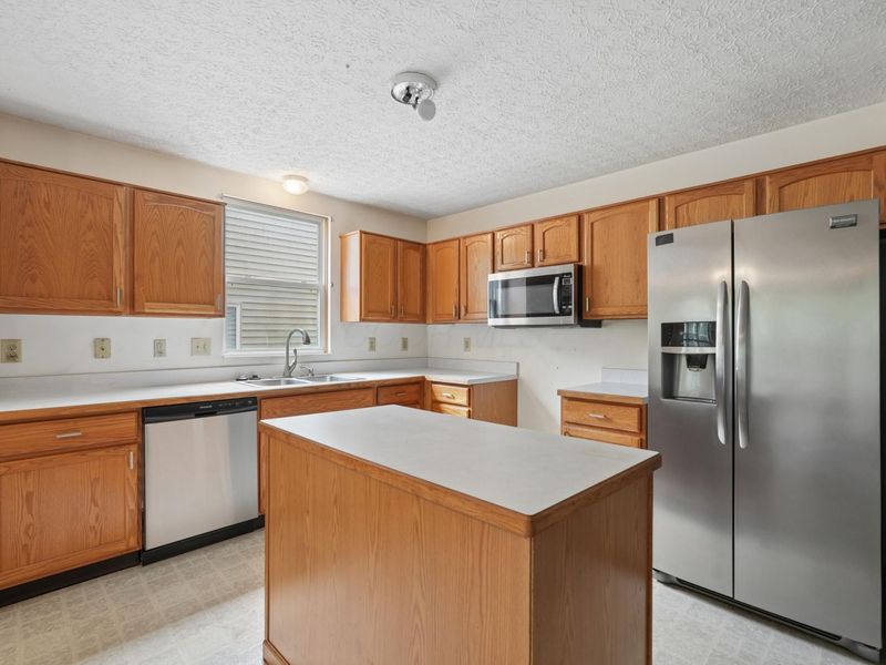 4942 Petticoat Court, Columbus, OH 43231 Photo 9