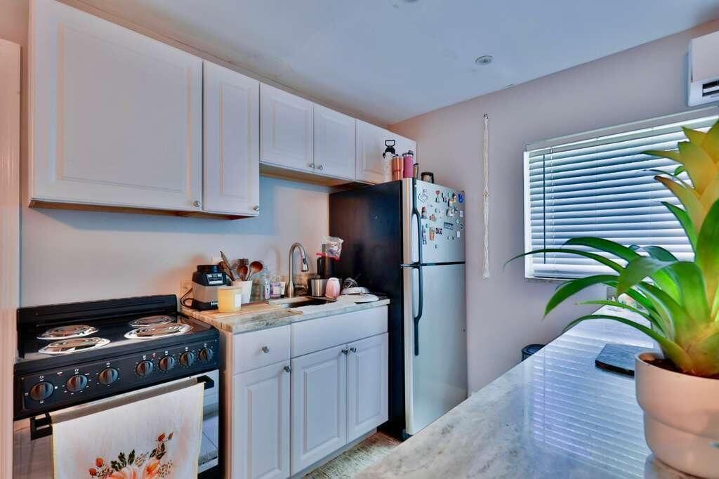 4000 NW 3rd Avenue, Boca Raton, FL 33431 Photo