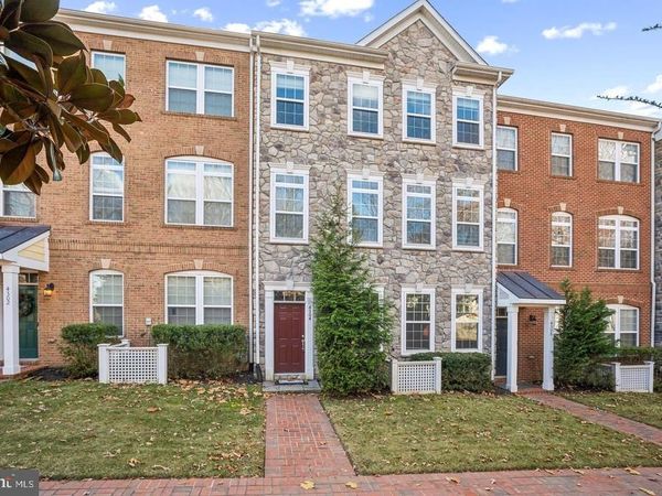 4304 EDOSOMWAN LANE, FAIRFAX, VA 22030