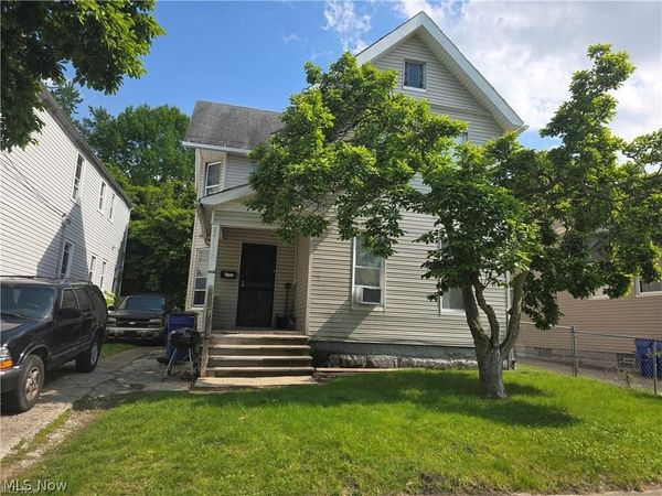 6408 Carl Avenue, Cleveland, OH 44103