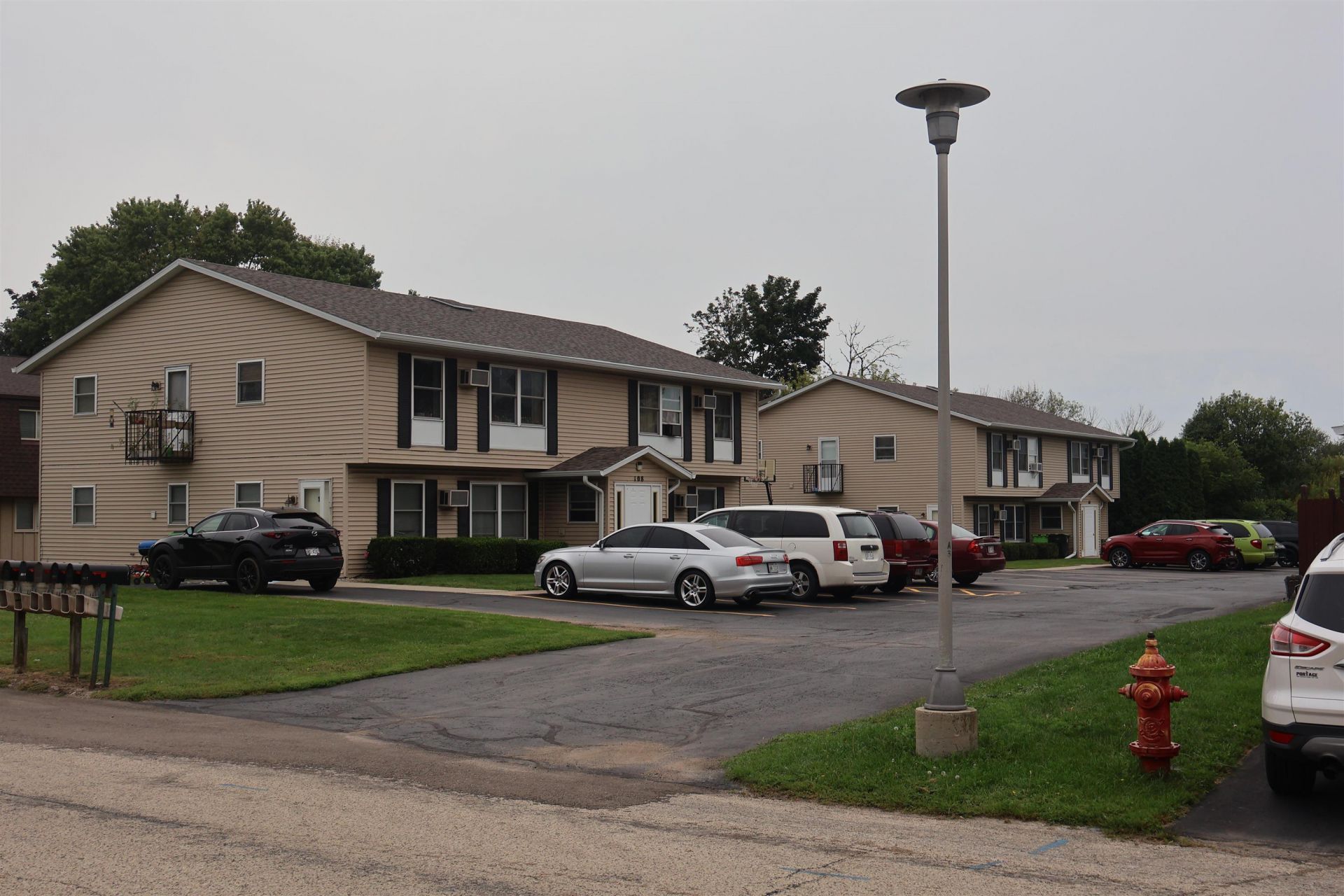 108-116 Eilbes Avenue, Beaver Dam, WI 53916 Main Photo