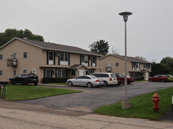 108-116 Eilbes Avenue, Beaver Dam, WI 53916