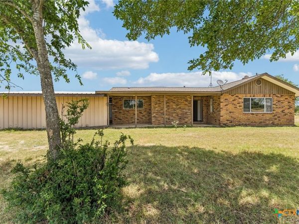 9765 FM 20 , Lockhart, TX 78644