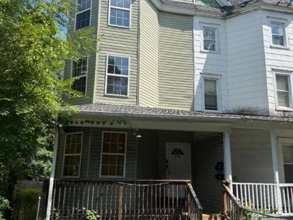 812 Carteret Ave, Trenton, NJ 08618