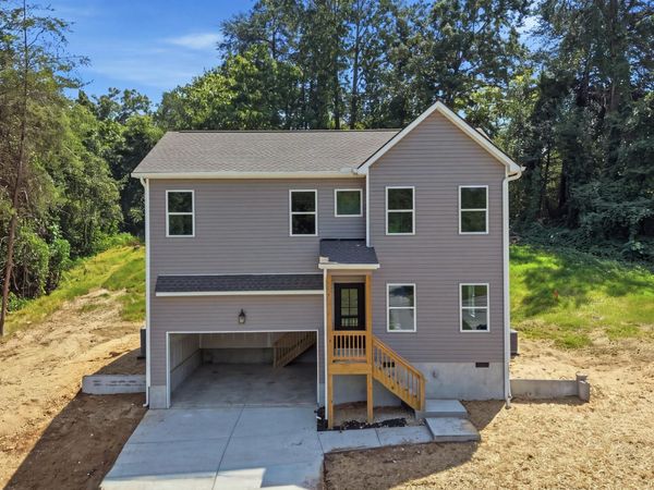 6624 Sandswitch Road, Hixson, TN 37343