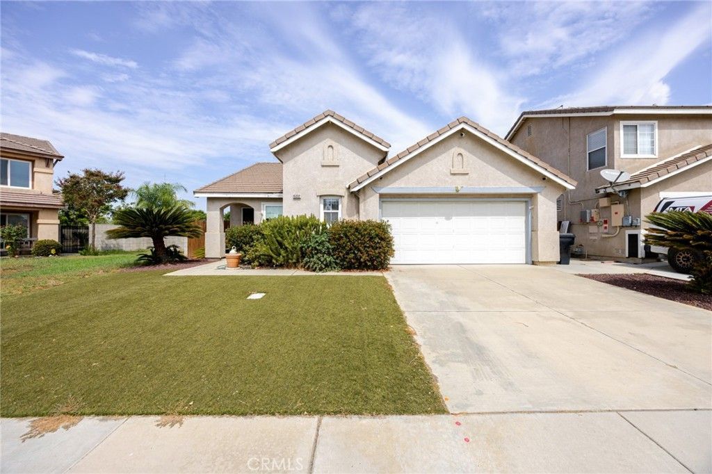 15332 Bolero, Fontana, CA 92337 Main Photo