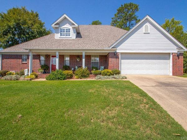 700 BRIDGEWATER Drive , Benton, AR 72019