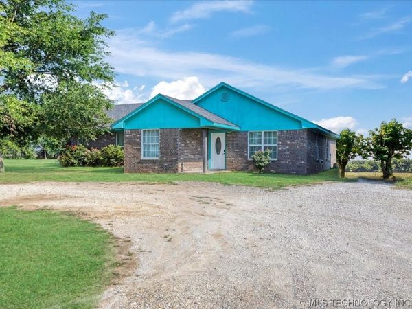 1355 Armstrong Academy , Bokchito, OK 74726