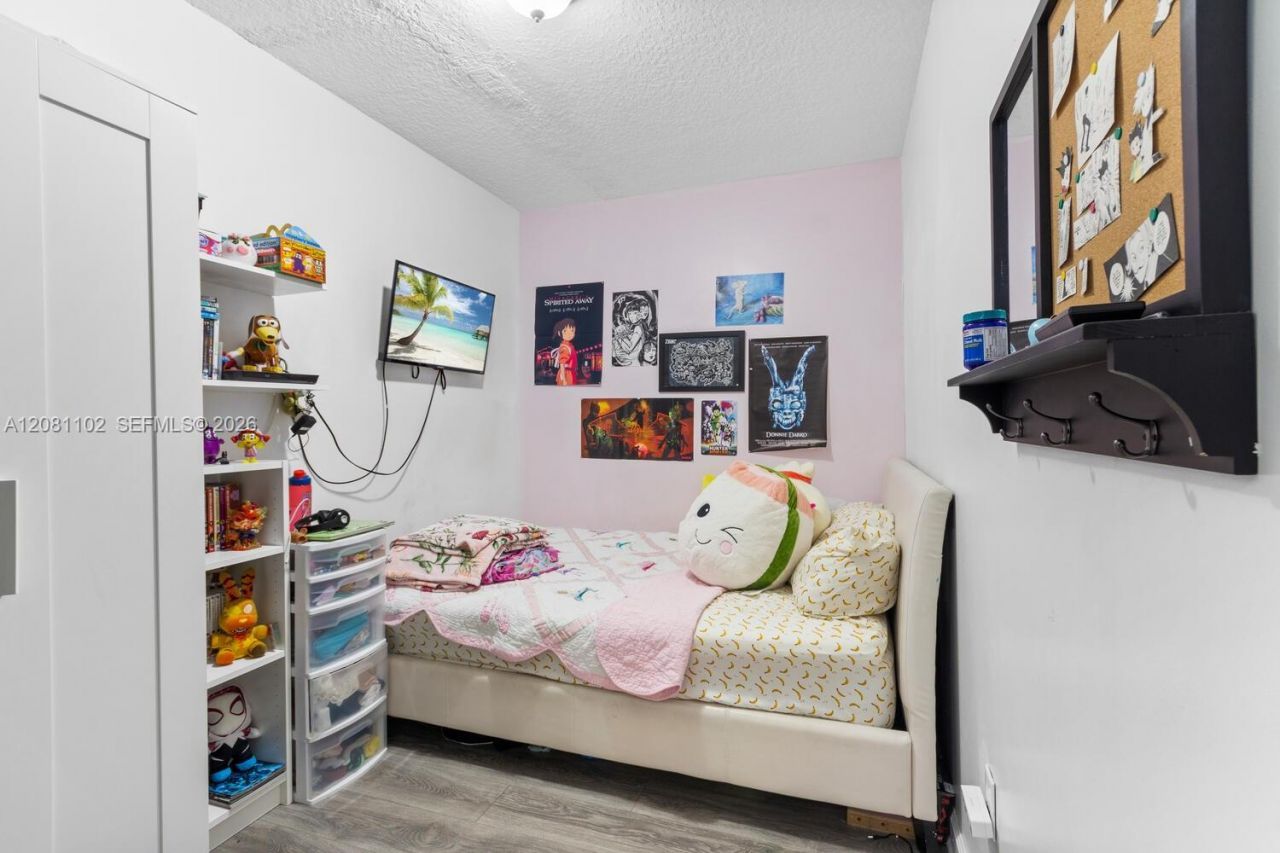 8210 NW 10th St, Unit 4, Miami, FL 33126 Photo
