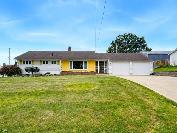 155 W Schultz Avenue, Dalton, OH 44618