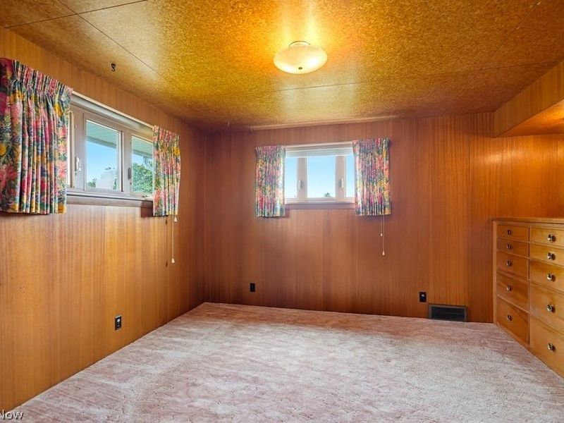 155 W Schultz Avenue, Dalton, OH 44618 Photo 16