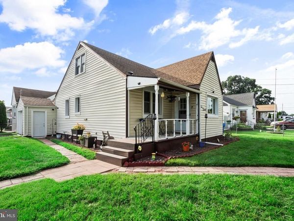 512 GRANT AVENUE, CROYDON, PA 19021