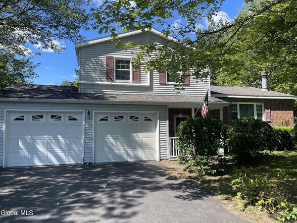 13 Pheasant Walk Lane, Queensbury, NY 12804