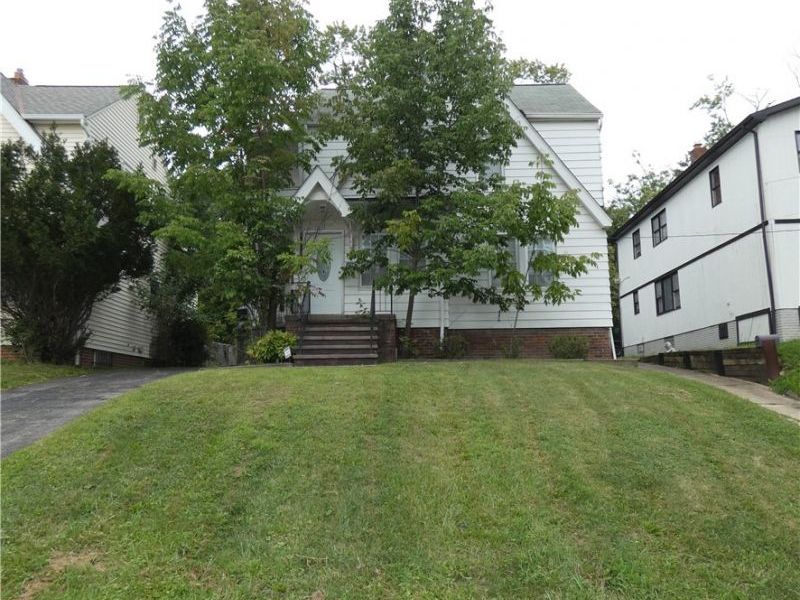 13187 Forestdale Drive, Garfield Heights, OH 44125 Photo 2