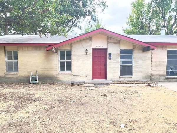 3909 Cambridge Drive , Garland, TX 75043