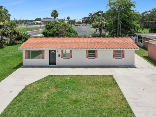 875 LOOMIS AVENUE, DAYTONA BEACH, FL 32114