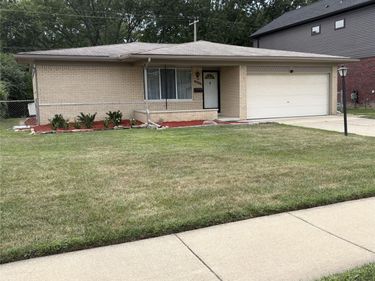36357 Weber Drive, Sterling Heights, Mi 48310