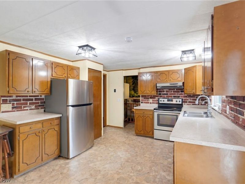 6240 Woodard Road, Andover, OH 44003 Photo 6