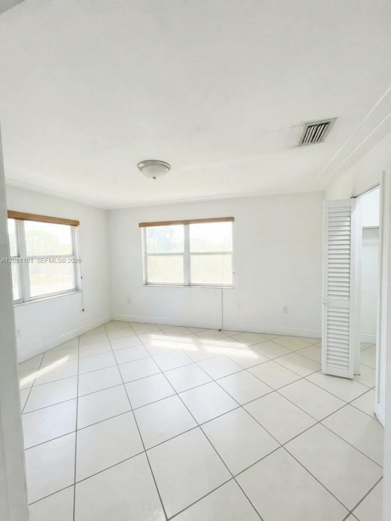 62 W 44th St, Hialeah, FL 33012 Photo