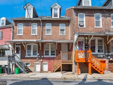 232 1/2 N RAILROAD STREET , ALLENTOWN, PA 18102
