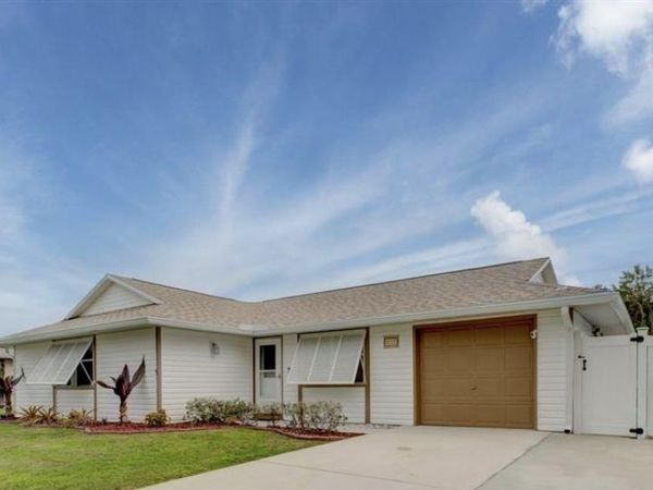 637 SW GRANADEER Street, Port St. Lucie, FL 34983