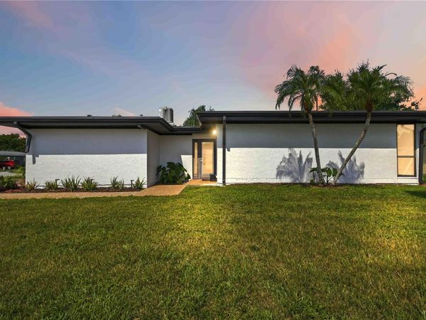 6332 PAULINE AVENUE , SARASOTA, FL 34231