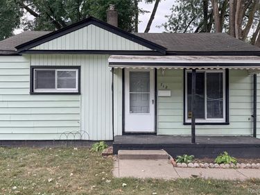 712 E Lincoln Avenue , Madison Heights, Mi 48071