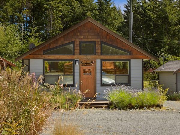 3822 TRAILHEAD Dr , Sooke, BC V9Z 1L1