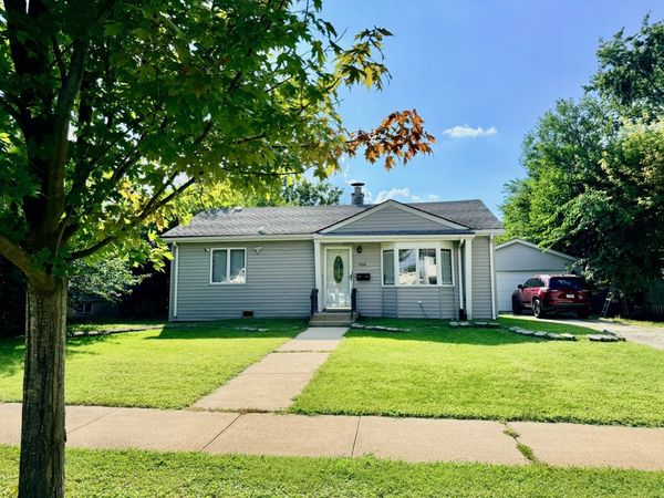 11028 Major Avenue , Chicago Ridge, IL 60415