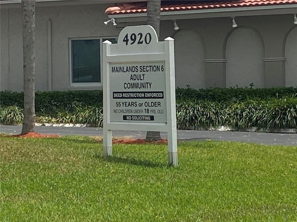 4906 NW 53rd Court, Tamarac, FL 33319 Photo