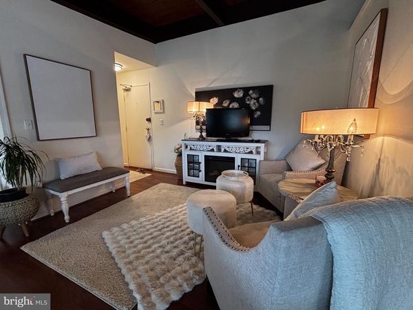 4901 AMERICANA DRIVE , Unit 202, ANNANDALE, VA 22003
