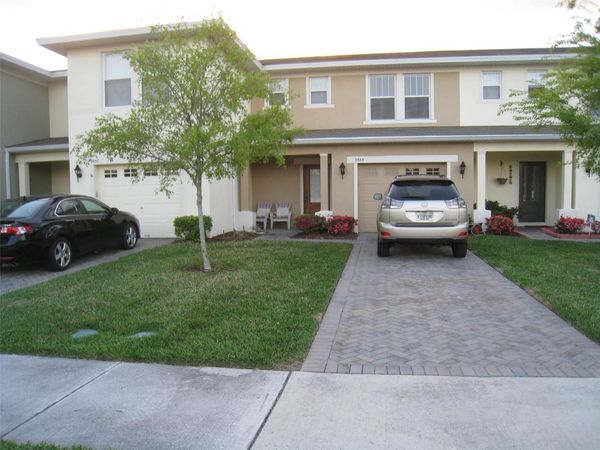9663 BISCOTTI AVENUE , ORLANDO, FL 32829