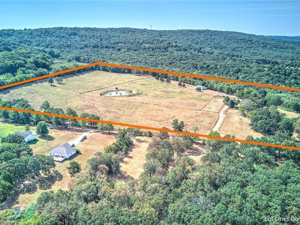 10153 Hogeye Fire Station Road , Fayetteville, AR 72701