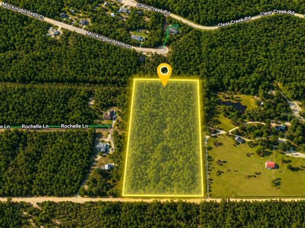 ROCHELLE LANE , CRESTVIEW, FL 32539