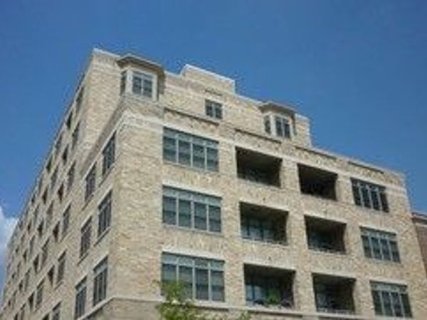10 S Dunton Avenue, Unit 707, Arlington Heights, IL 60005