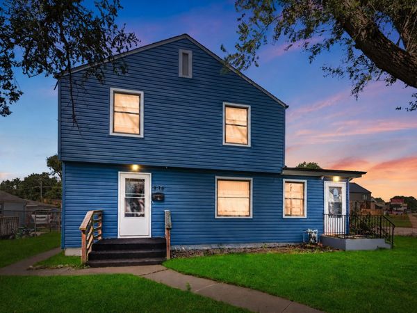 895 N 5th Avenue , Kankakee, IL 60901
