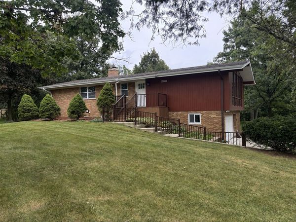 20009 E Brightway Drive, Mokena, IL 60448
