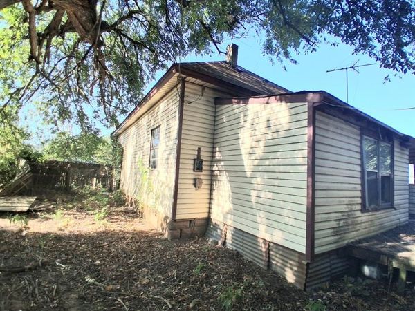 1316 E MAIN Street, Shawnee, OK 74801