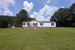 2797 Leola Hill Dr photo 4