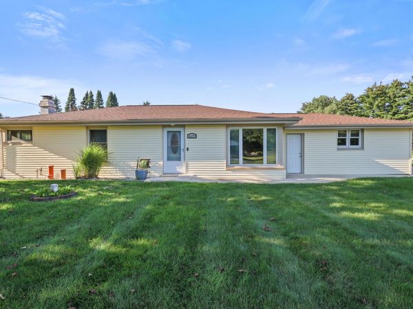 3695 Pinto Road, Kalamazoo, MI 49004