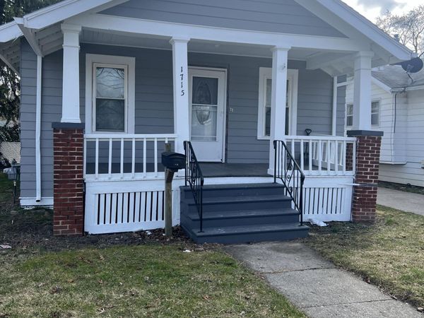 1715 W Genesee Avenue, Saginaw, MI 48602