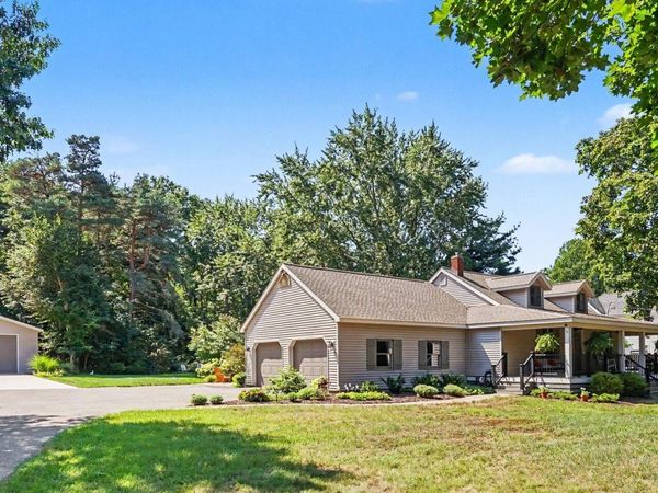1538 W 32nd Street, Holland, MI 49423