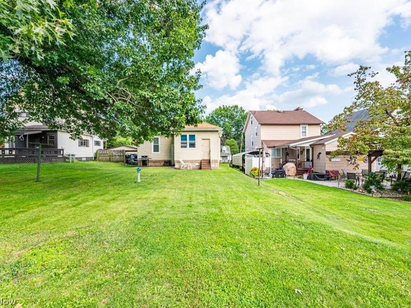 676 S Stateline Road, Masury, OH 44438 Photo 20