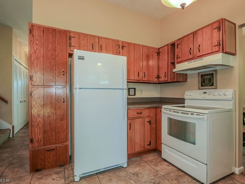 5535 Reef Road, Mentor on the Lake, OH 44060 Photo 12