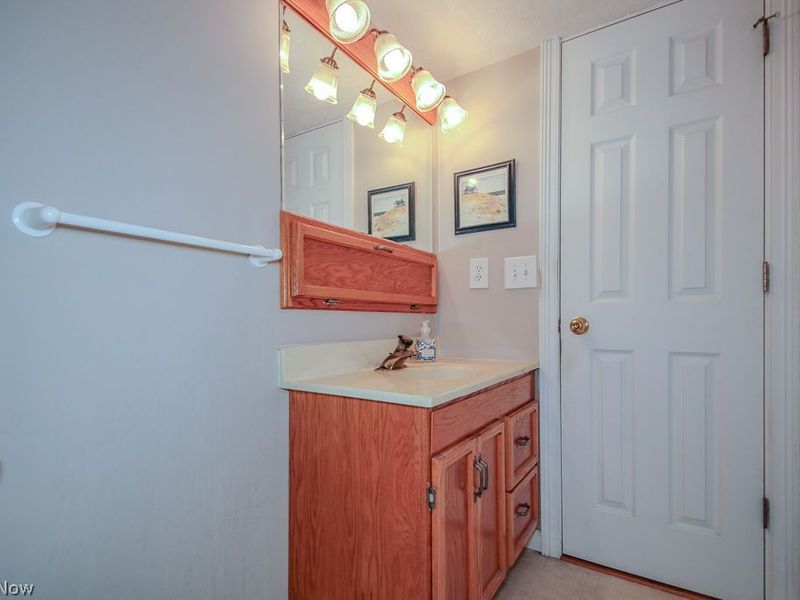 5535 Reef Road, Mentor on the Lake, OH 44060 Photo 30
