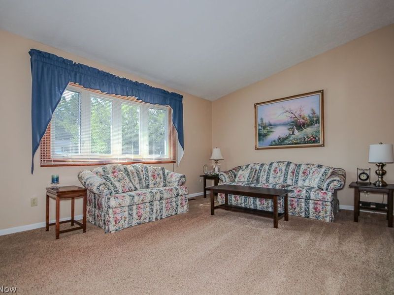 5535 Reef Road, Mentor on the Lake, OH 44060 Photo 9