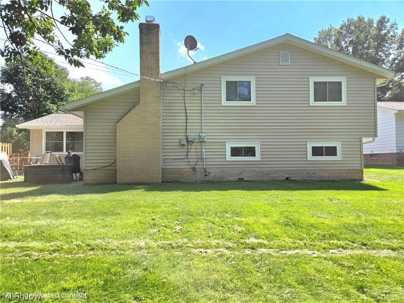 5411 Harleston Drive, Lyndhurst, OH 44124 Photo 4